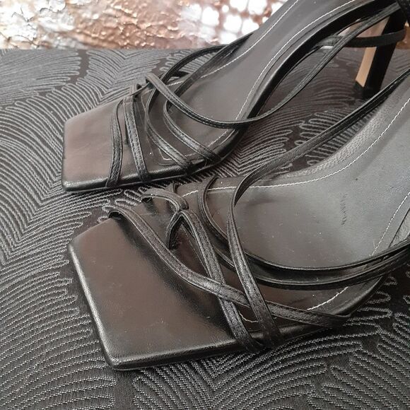 Zara 100% Leather Black Strappy Women's Sandals - Picture 13 of 16
